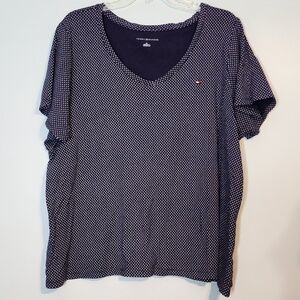 Tommy Hilfiger 2x Navy and White Patterned Women's Tee